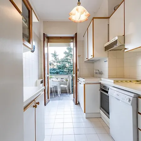 For Two In Apartment *
